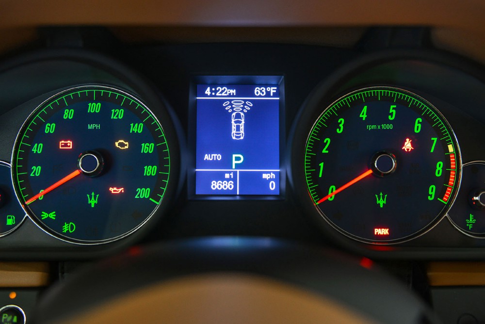 2010 Maserati Quattroporte Image 14