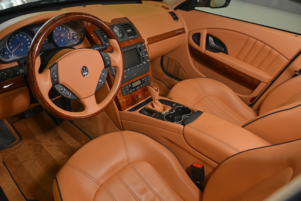2010 Maserati Quattroporte Image 6