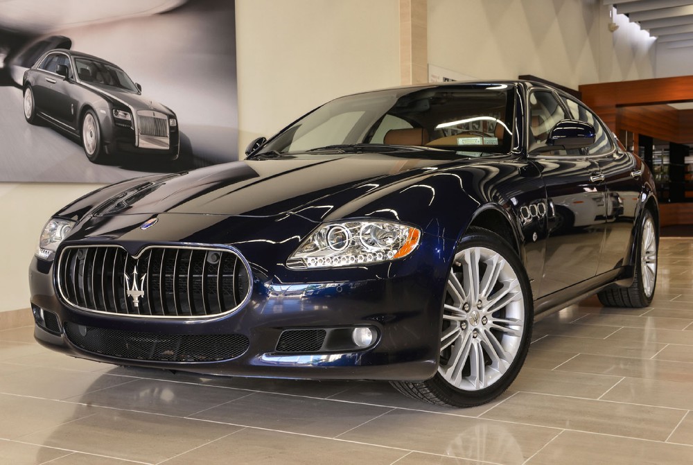 2010 Maserati Quattroporte Image 1