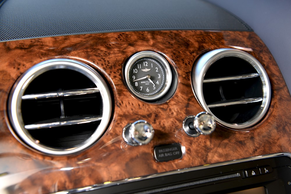 2014 Bentley Flying Spur Image 17