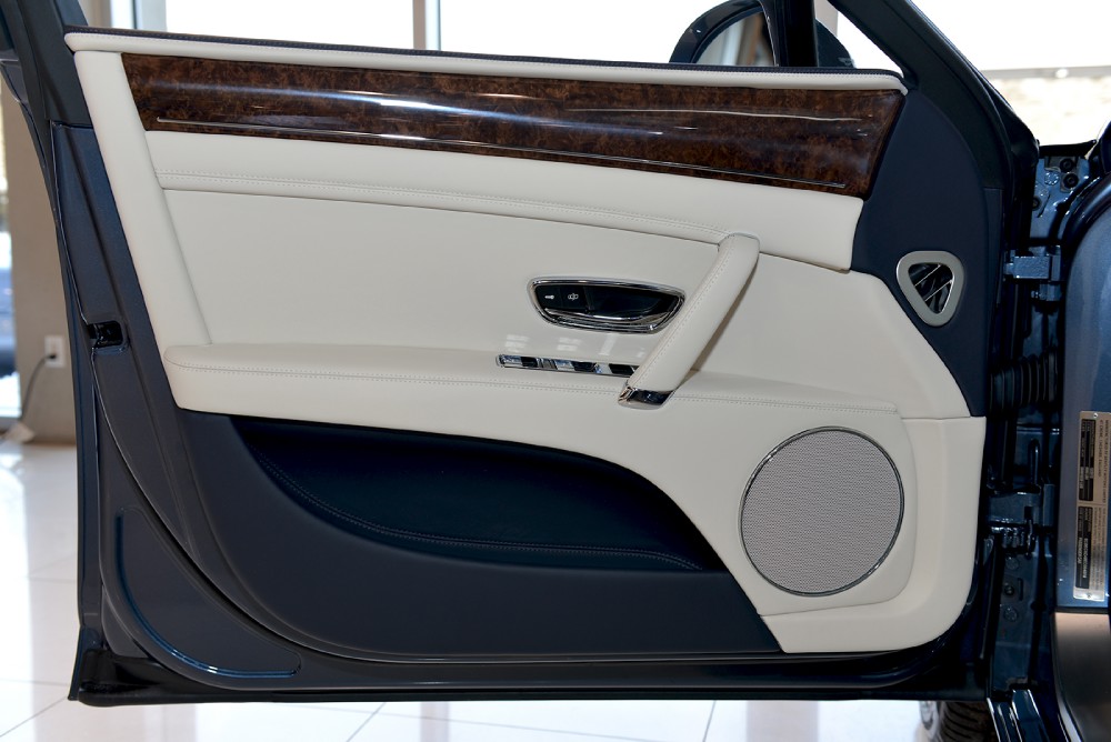 2014 Bentley Flying Spur Image 18