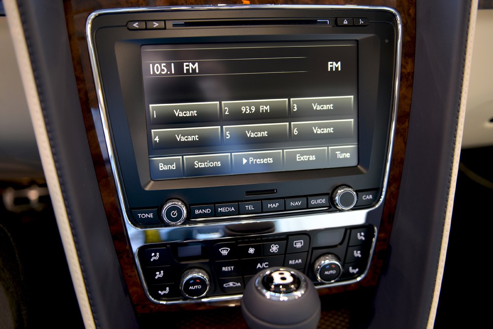 2014 Bentley Flying Spur Image 19