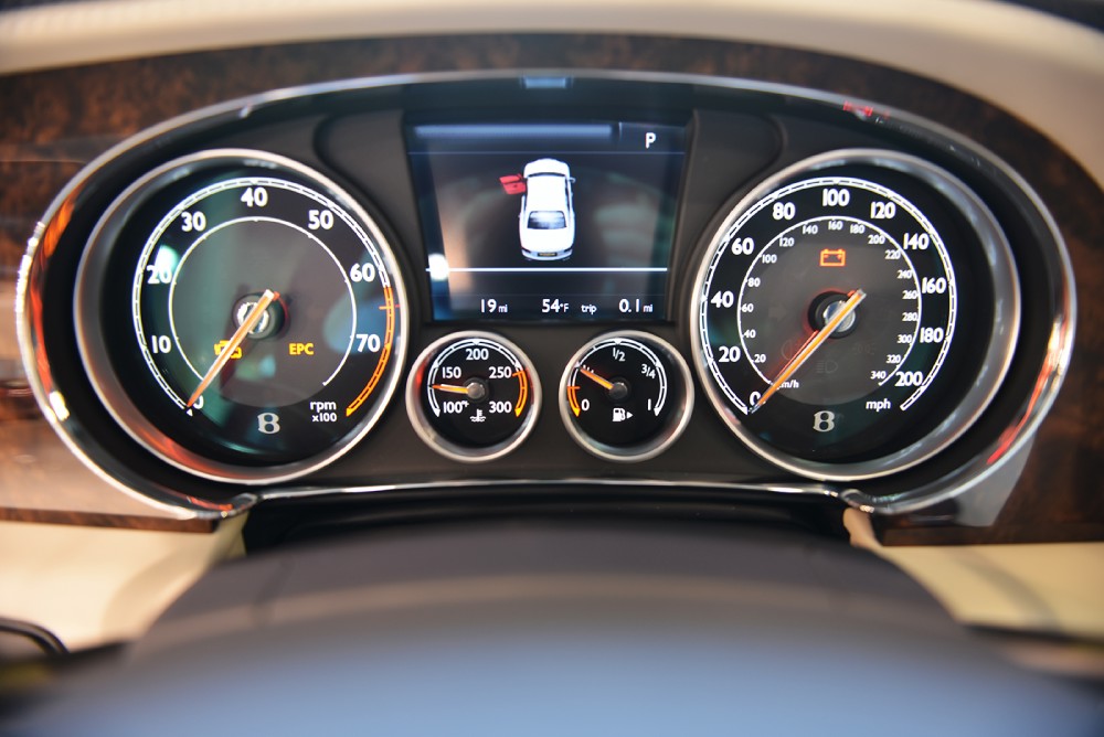 2014 Bentley Flying Spur Image 20