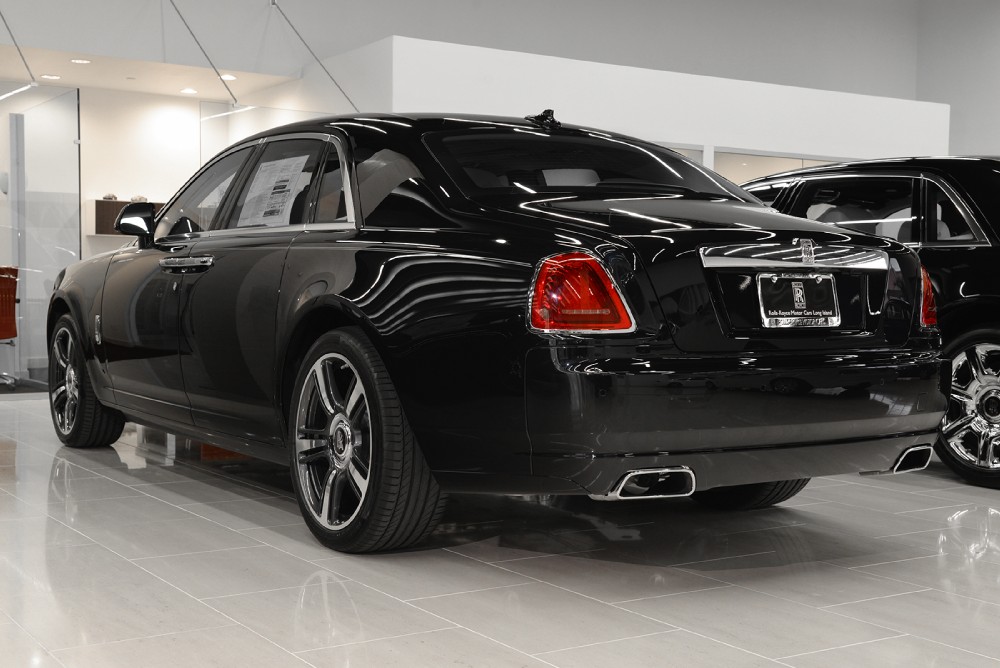 2014 Rolls-Royce Ghost Image 10