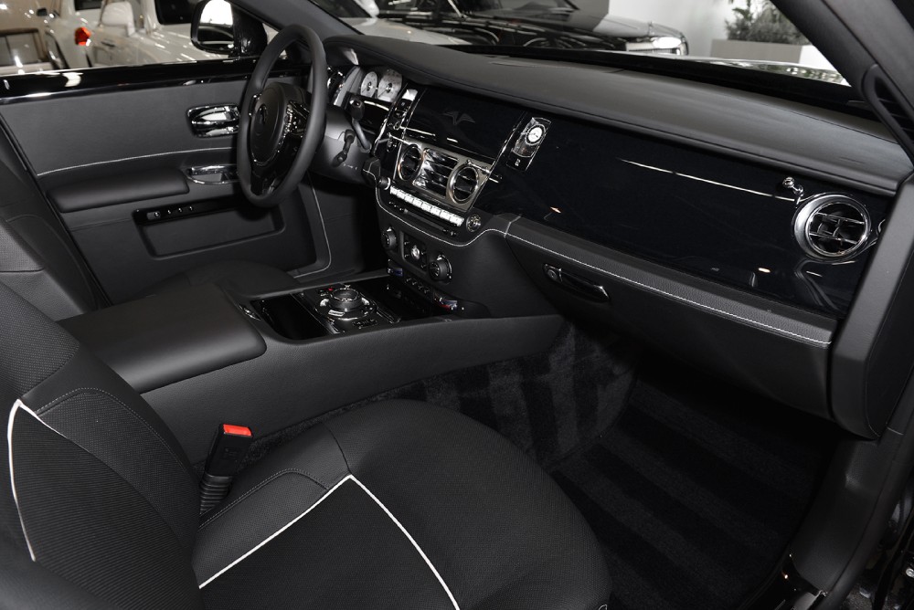 2014 Rolls-Royce Ghost Image 12