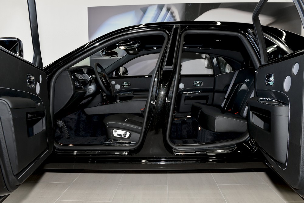 2014 Rolls-Royce Ghost Image 13