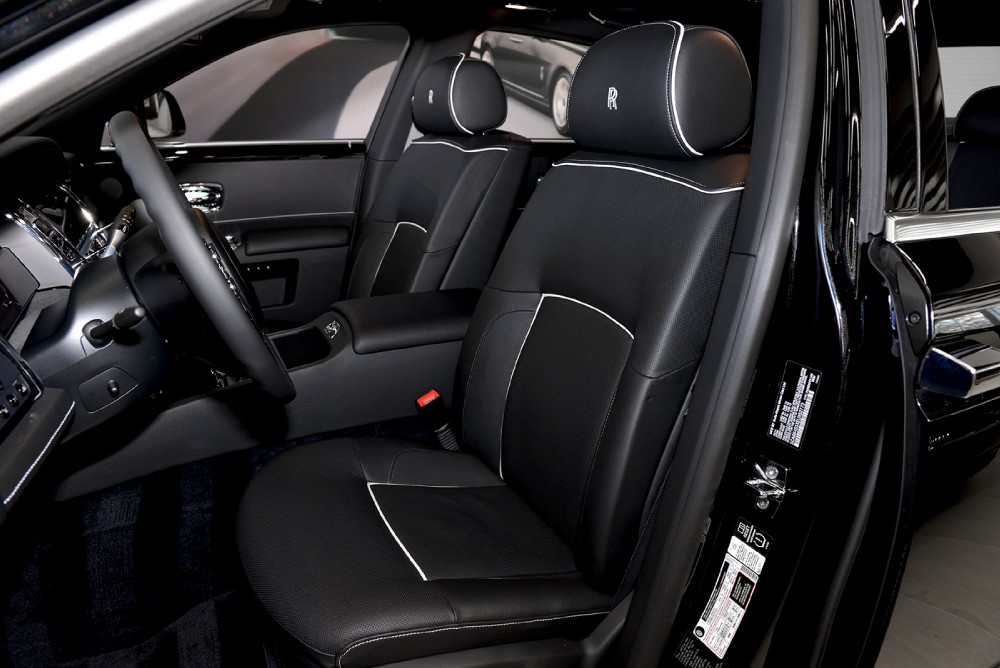 2014 Rolls-Royce Ghost Image 14
