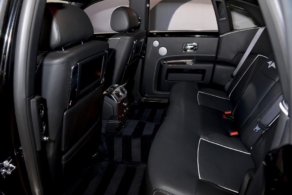 2014 Rolls-Royce Ghost Image 16