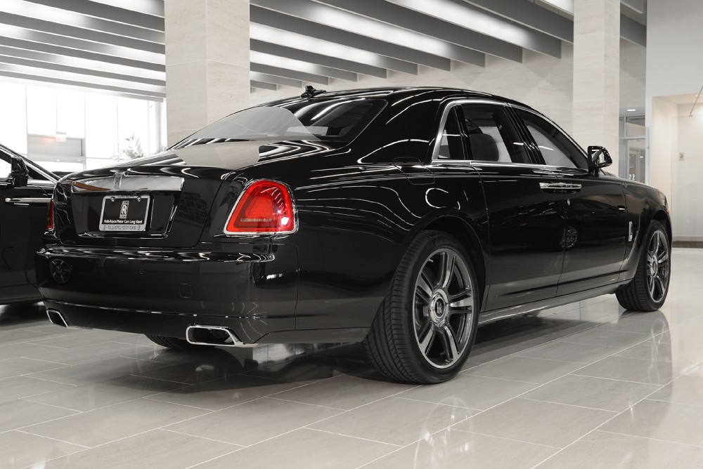 2014 Rolls-Royce Ghost Image 2