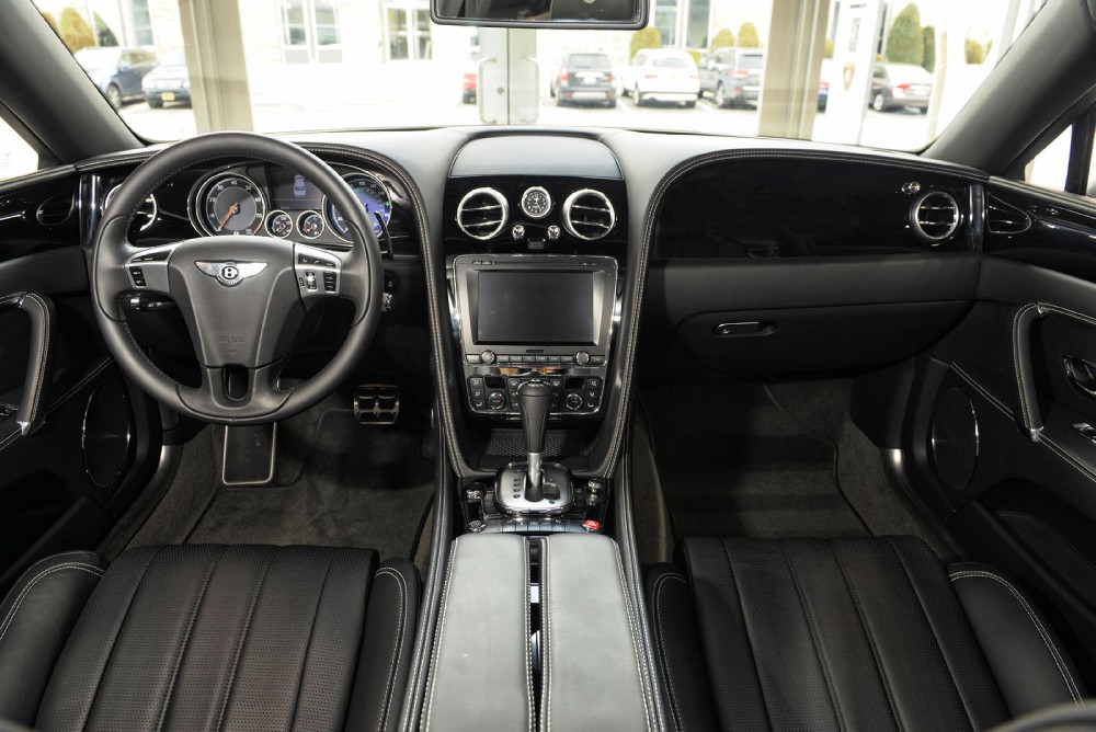 2014 Bentley Flying Spur Image 2