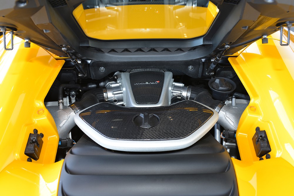 2013 McLaren MP4-12C Image 13
