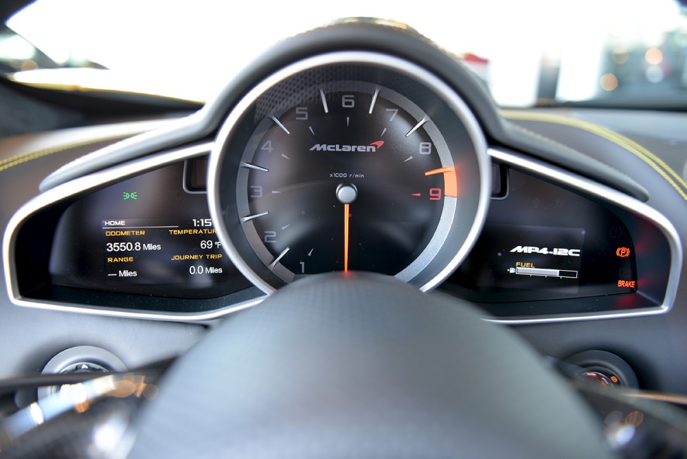 2013 McLaren MP4-12C Image 14