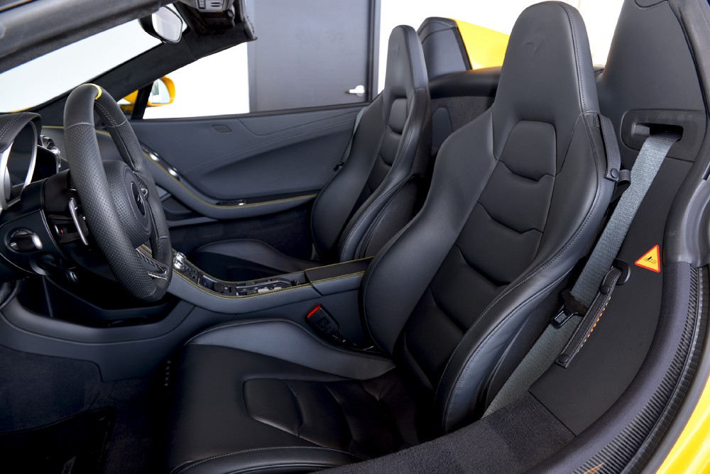 2013 McLaren MP4-12C Image 6