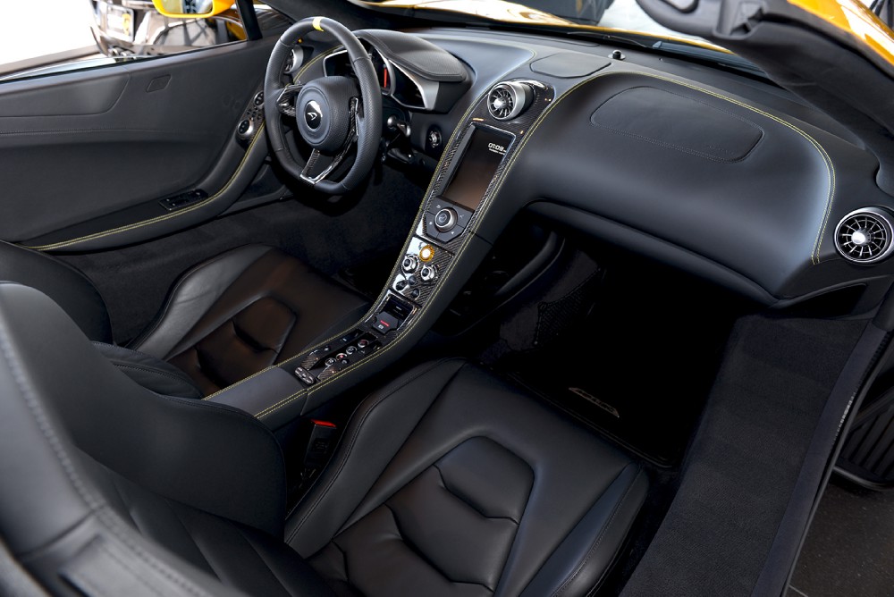 2013 McLaren MP4-12C Image 8