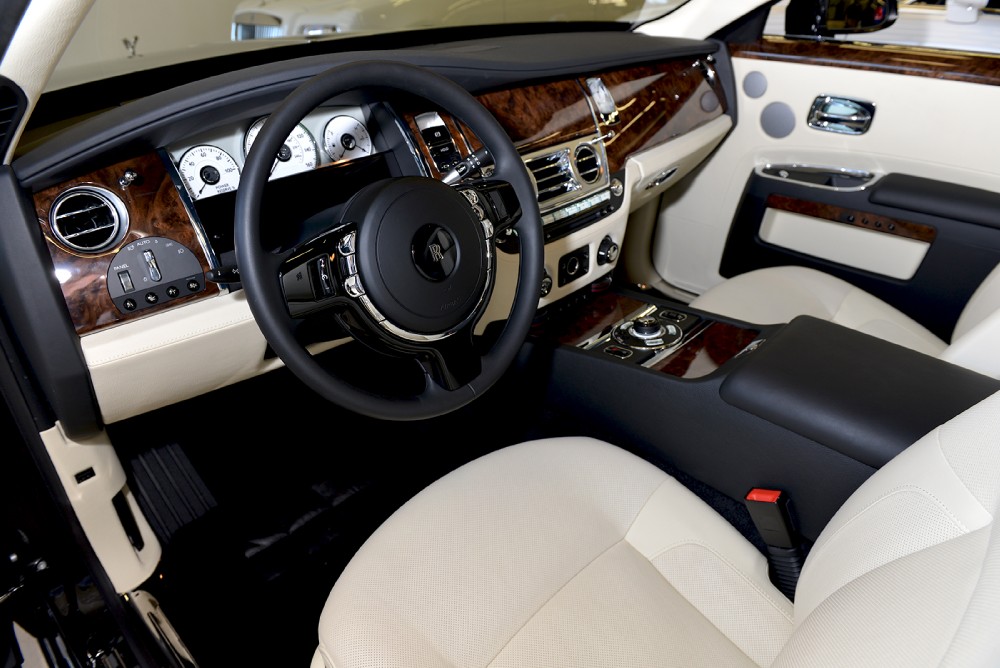 2012 Rolls-Royce Ghost EWB Image 3