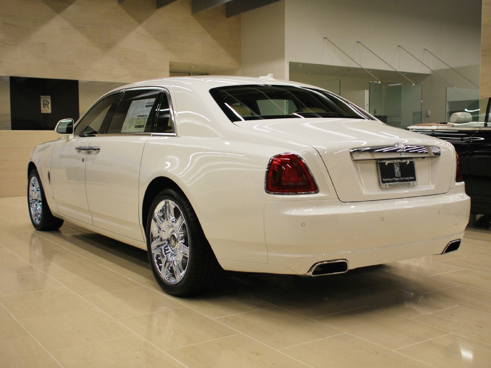 2012 Rolls-Royce Ghost EWB Image 3