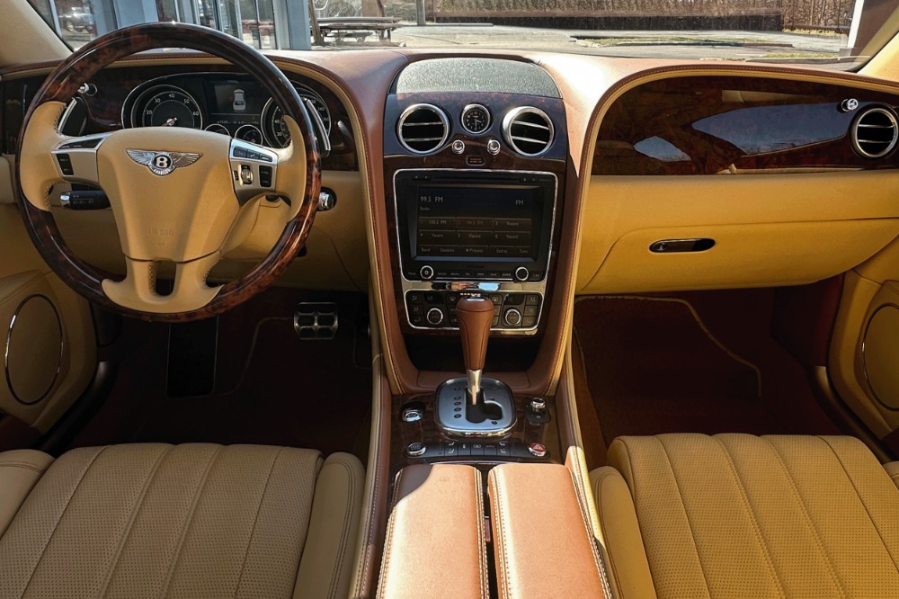 2014 Bentley Flying Spur Image 4