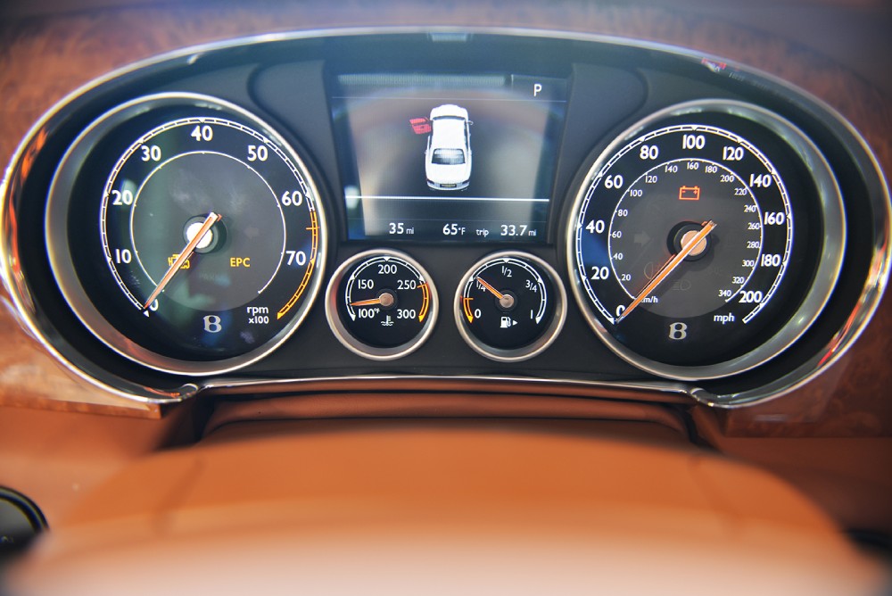 2014 Bentley Flying Spur Image 18