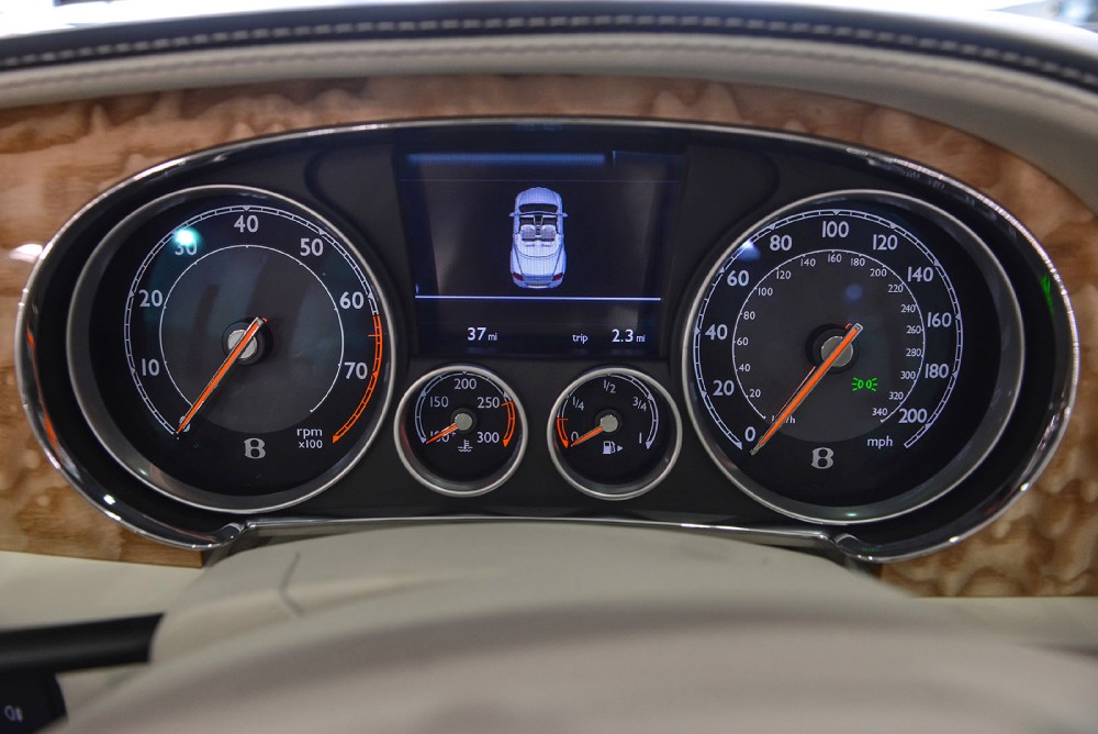 2014 Bentley Continental GT Convertible Image 15