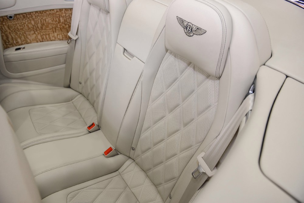 2014 Bentley Continental GT Convertible Image 17