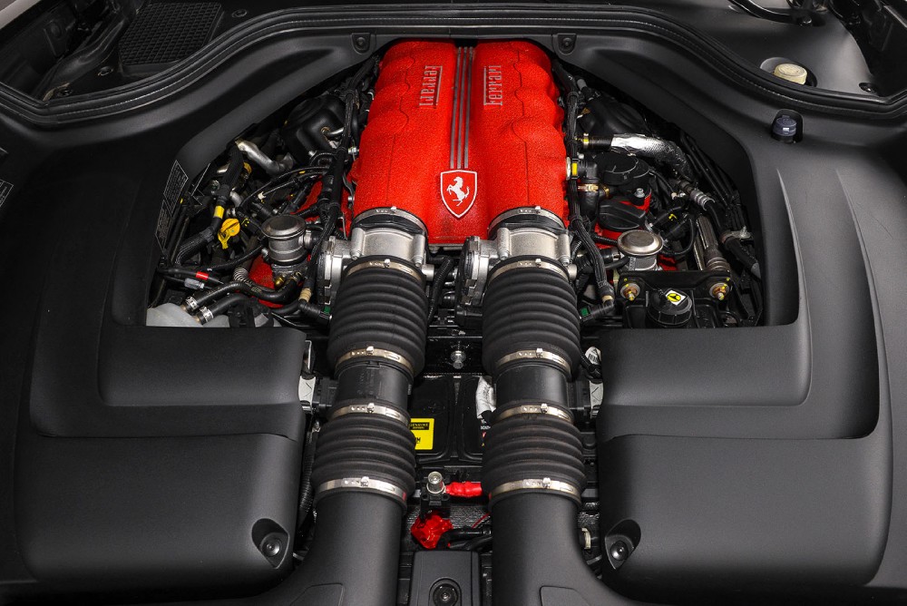 2010 Ferrari California Image 15