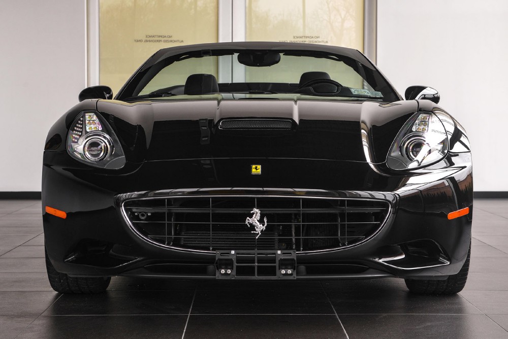 2010 Ferrari California Image 6