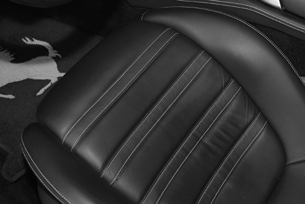 2010 Ferrari California Image 9