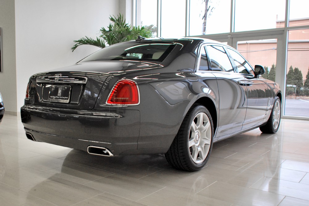 2011 Rolls-Royce Ghost Image 12