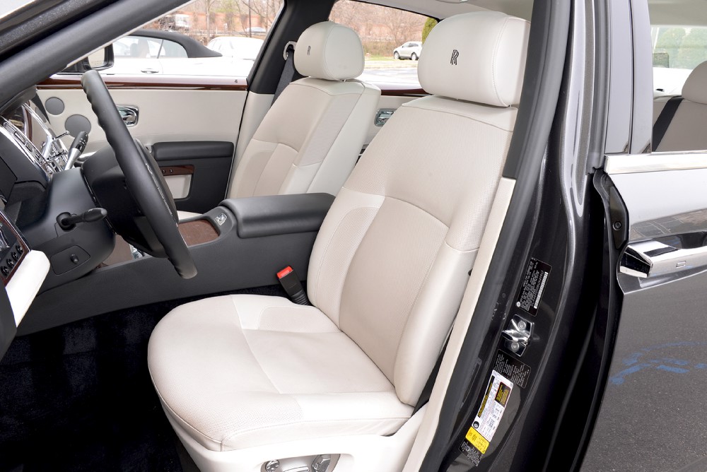 2011 Rolls-Royce Ghost Image 8
