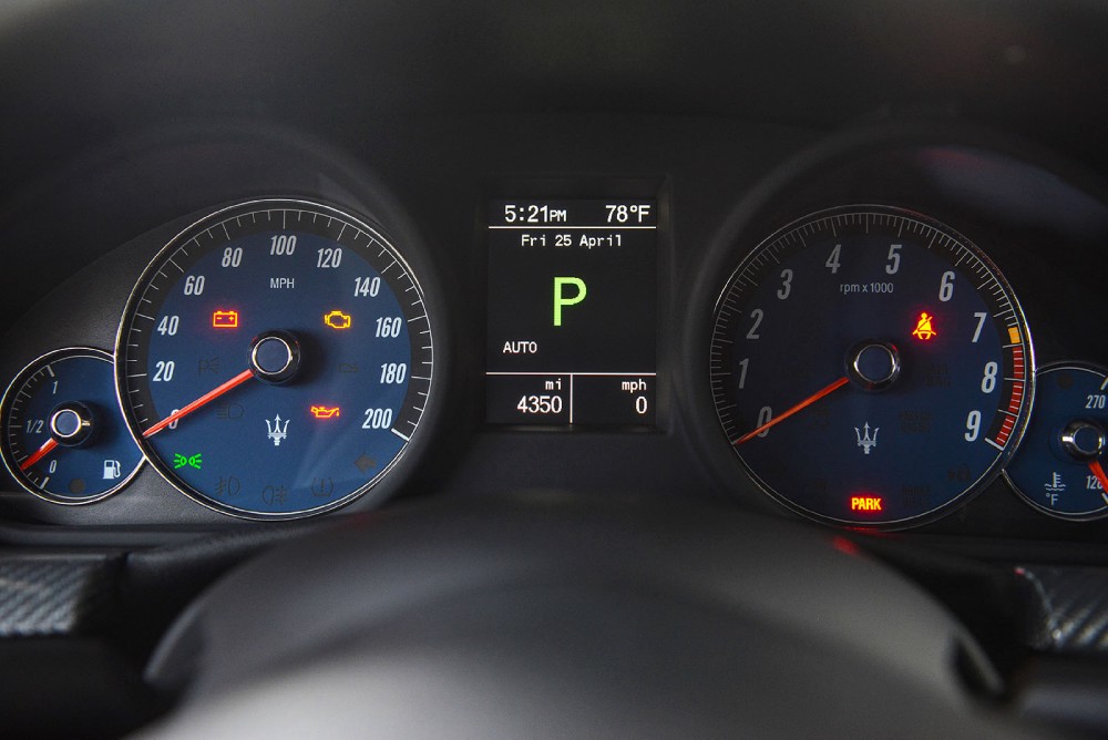 2013 Maserati GranTurismo Image 11