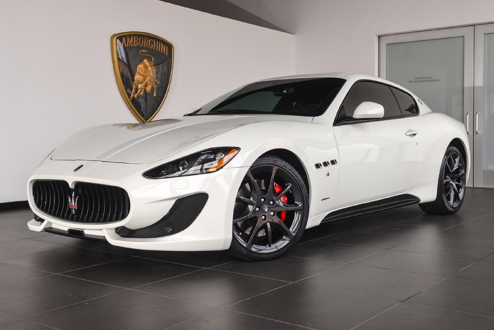 2013 Maserati GranTurismo Image 1