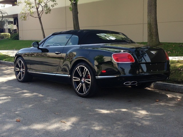 2014 Bentley Continental GT V8 Convertible Image 3