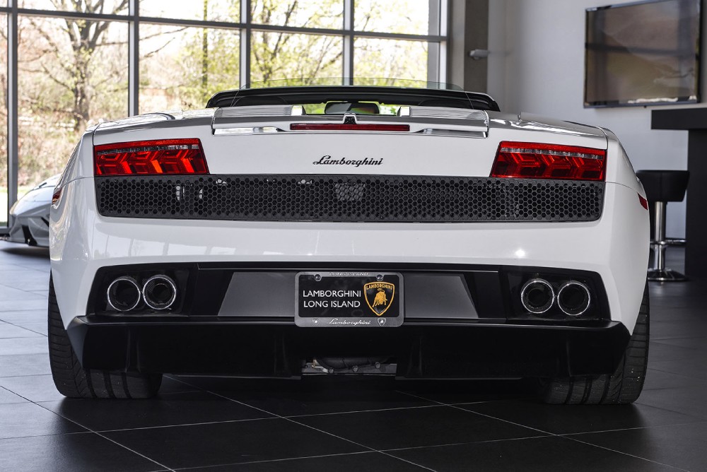 2013 Lamborghini Gallardo Image 10
