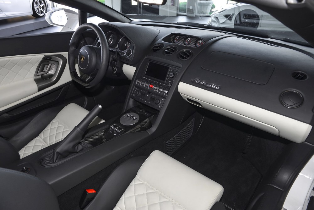 2013 Lamborghini Gallardo Image 7