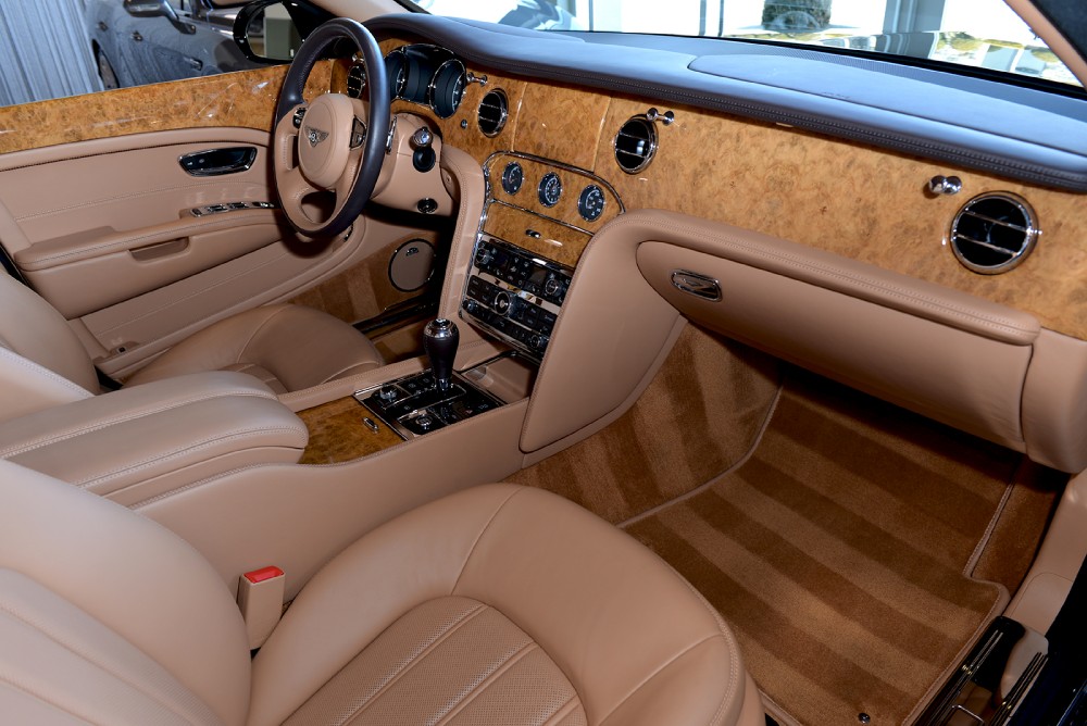 2011 Bentley Mulsanne Image 12
