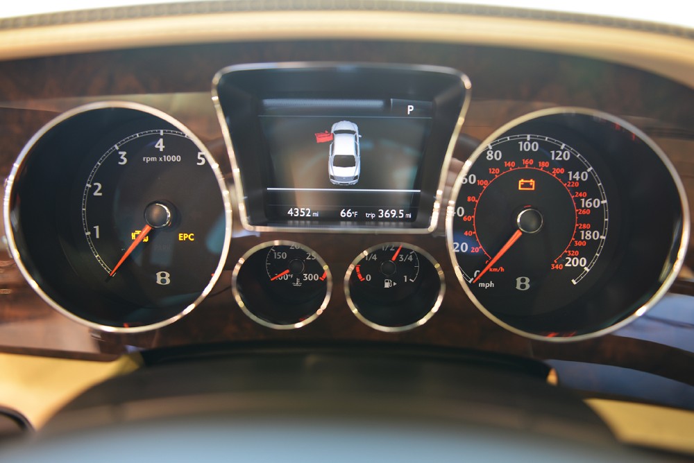 2013 Bentley Continental Flying Spur Image 18