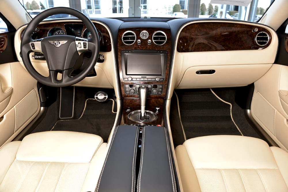 2013 Bentley Continental Flying Spur Image 3