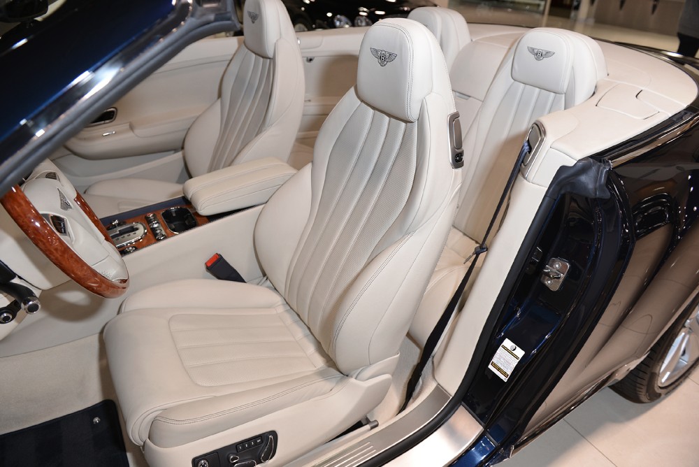 2012 Bentley Continental GT Convertible Image 13