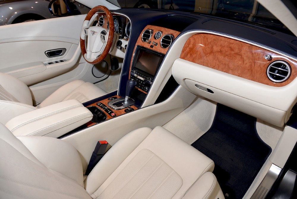 2012 Bentley Continental GT Convertible Image 15