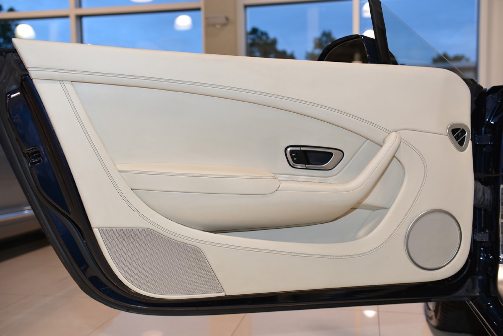 2012 Bentley Continental GT Convertible Image 16