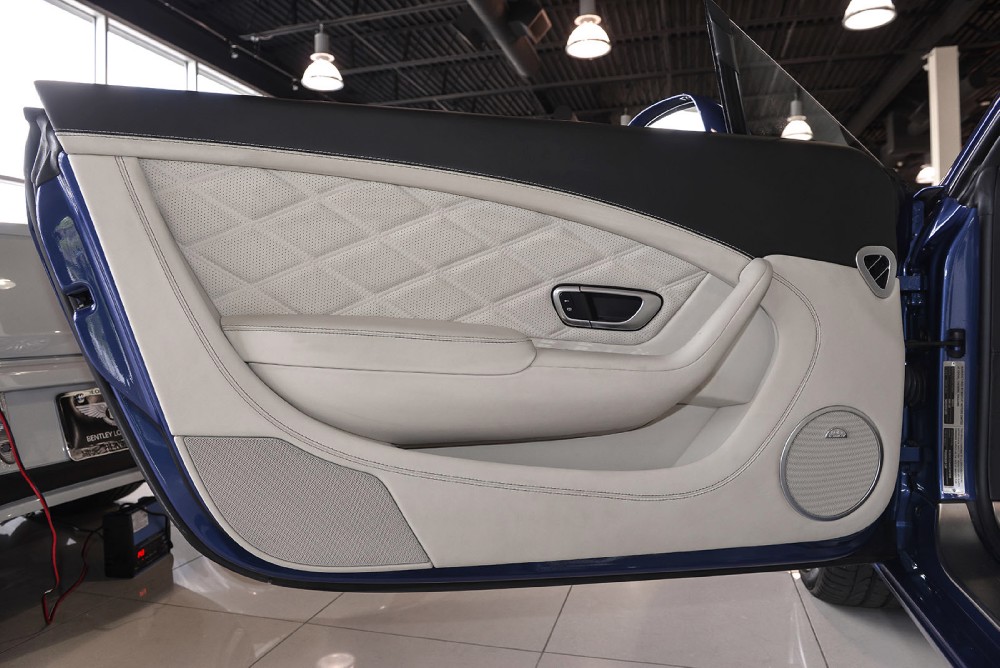 2014 Bentley Continental GT Speed Convertible Image 17