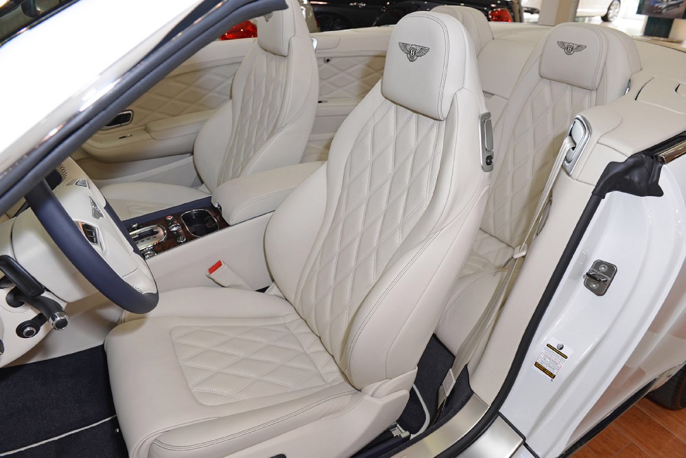 2014 Bentley Continental GT V8 Convertible Image 10