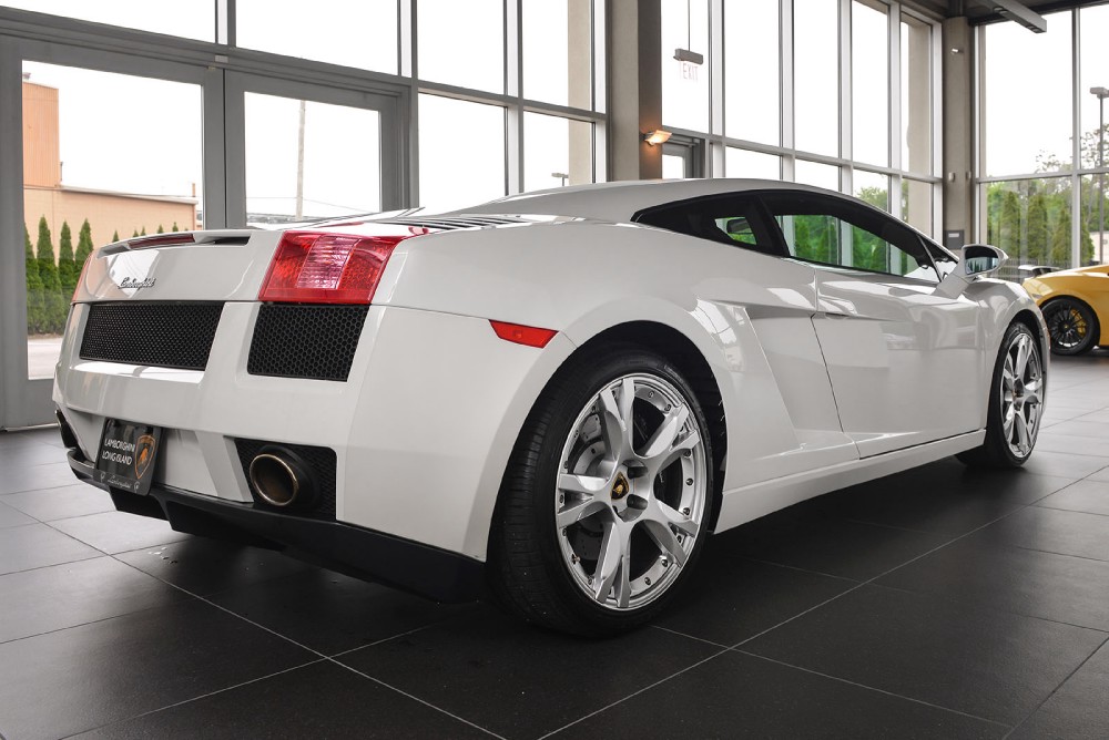 2007 Lamborghini Gallardo Image 2