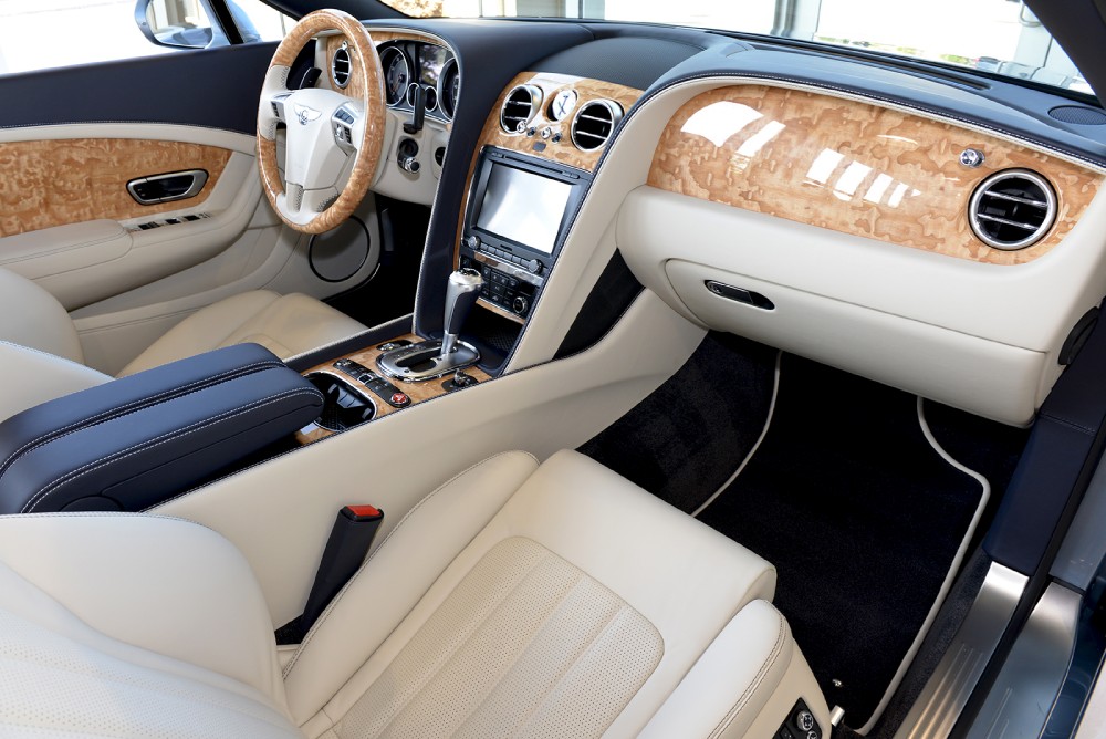 2014 Bentley Continental GT Convertible Image 13