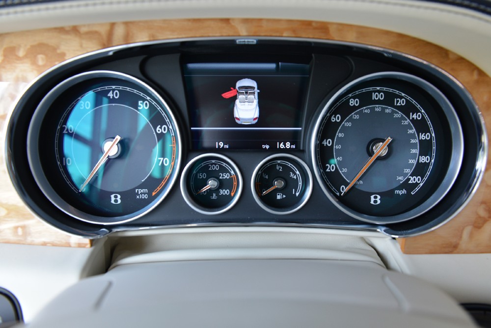 2014 Bentley Continental GT Convertible Image 20