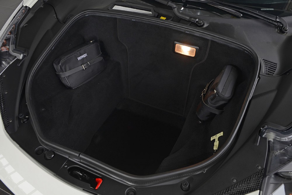 2013 Ferrari 458 Italia Image 18
