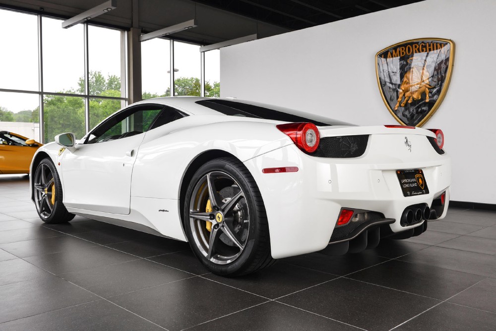 2013 Ferrari 458 Italia Image 2
