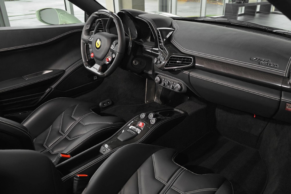 2013 Ferrari 458 Italia Image 5