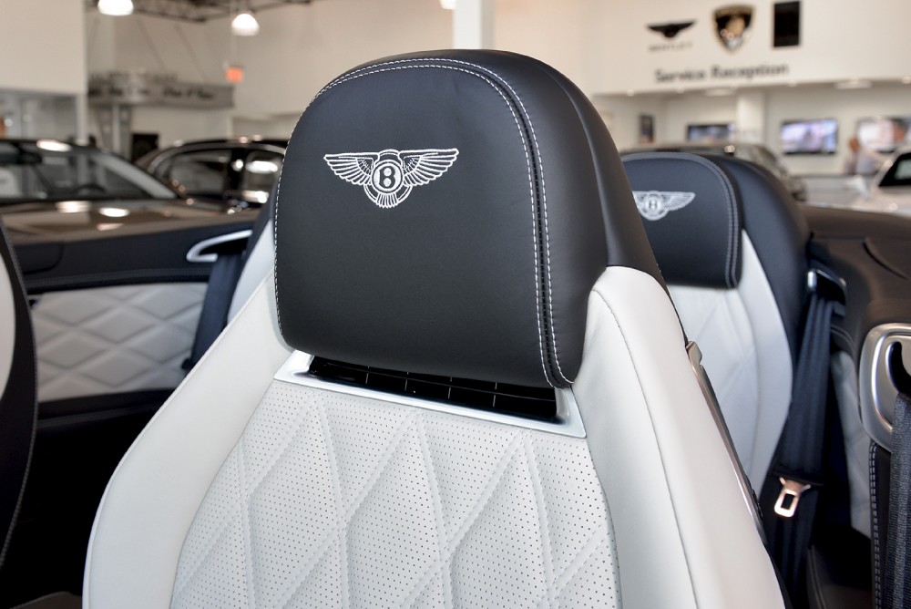 2014 Bentley Continental GT V8 Convertible Image 10