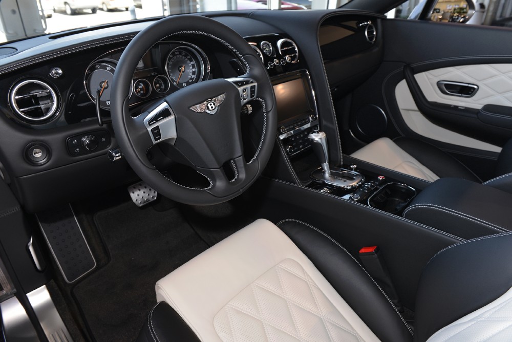 2014 Bentley Continental GT V8 Convertible Image 4